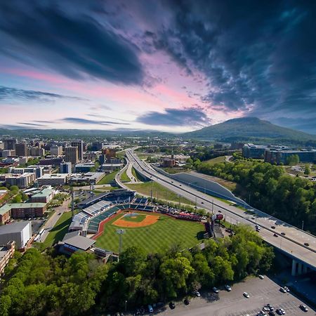 Holiday Inn Express Chattanooga - Hamilton Place Екстер'єр фото
