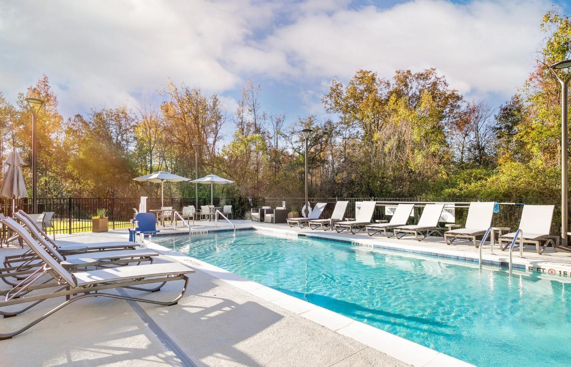 Holiday Inn Express Chattanooga - Hamilton Place Екстер'єр фото