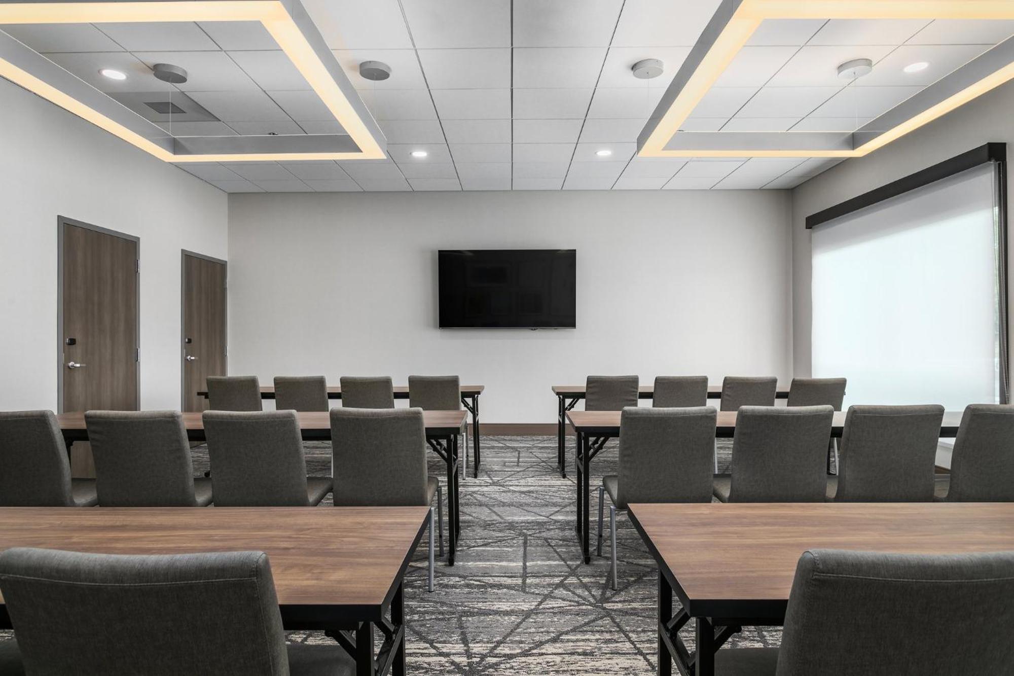 Holiday Inn Express Chattanooga - Hamilton Place Екстер'єр фото