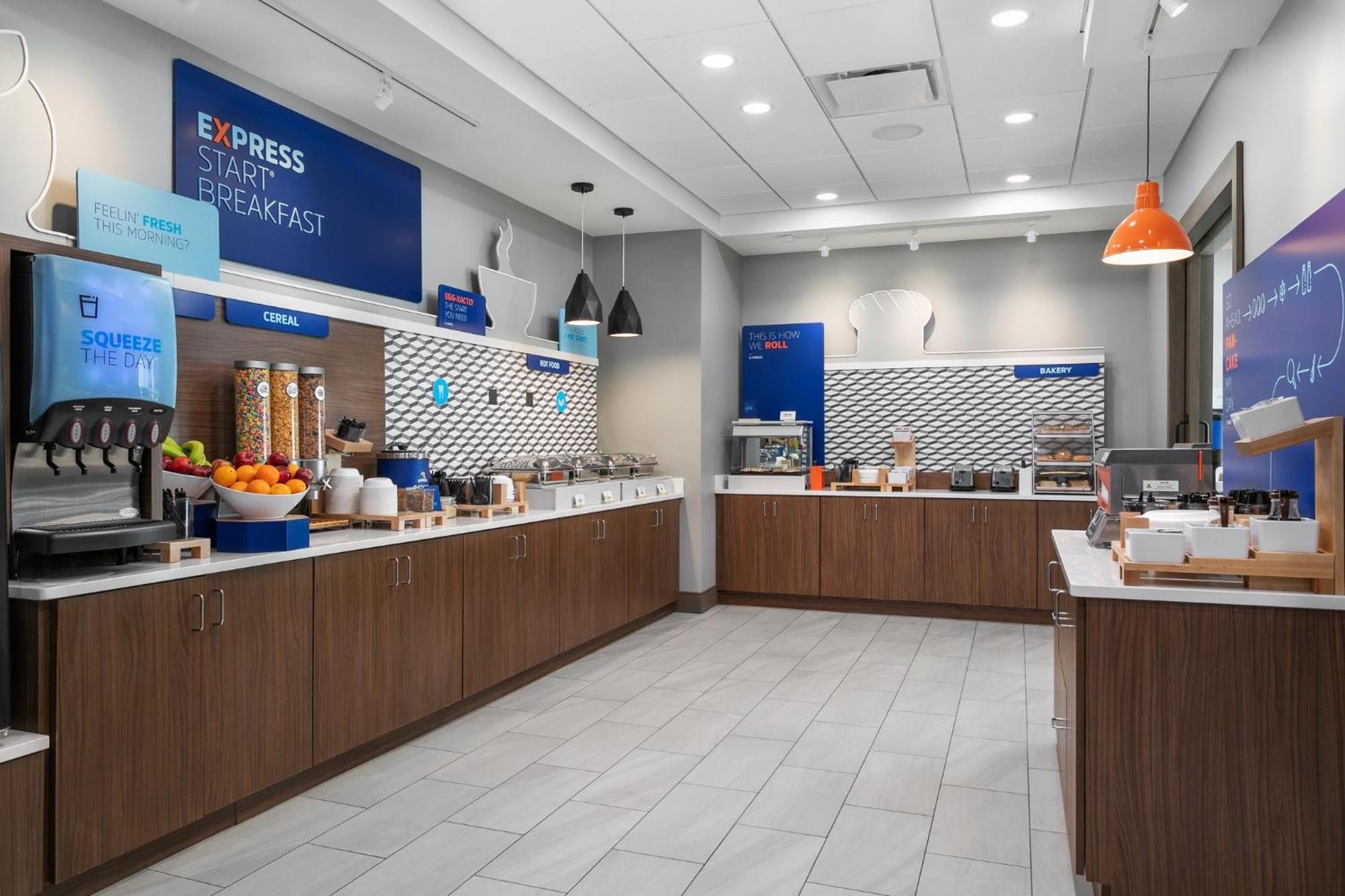Holiday Inn Express Chattanooga - Hamilton Place Екстер'єр фото