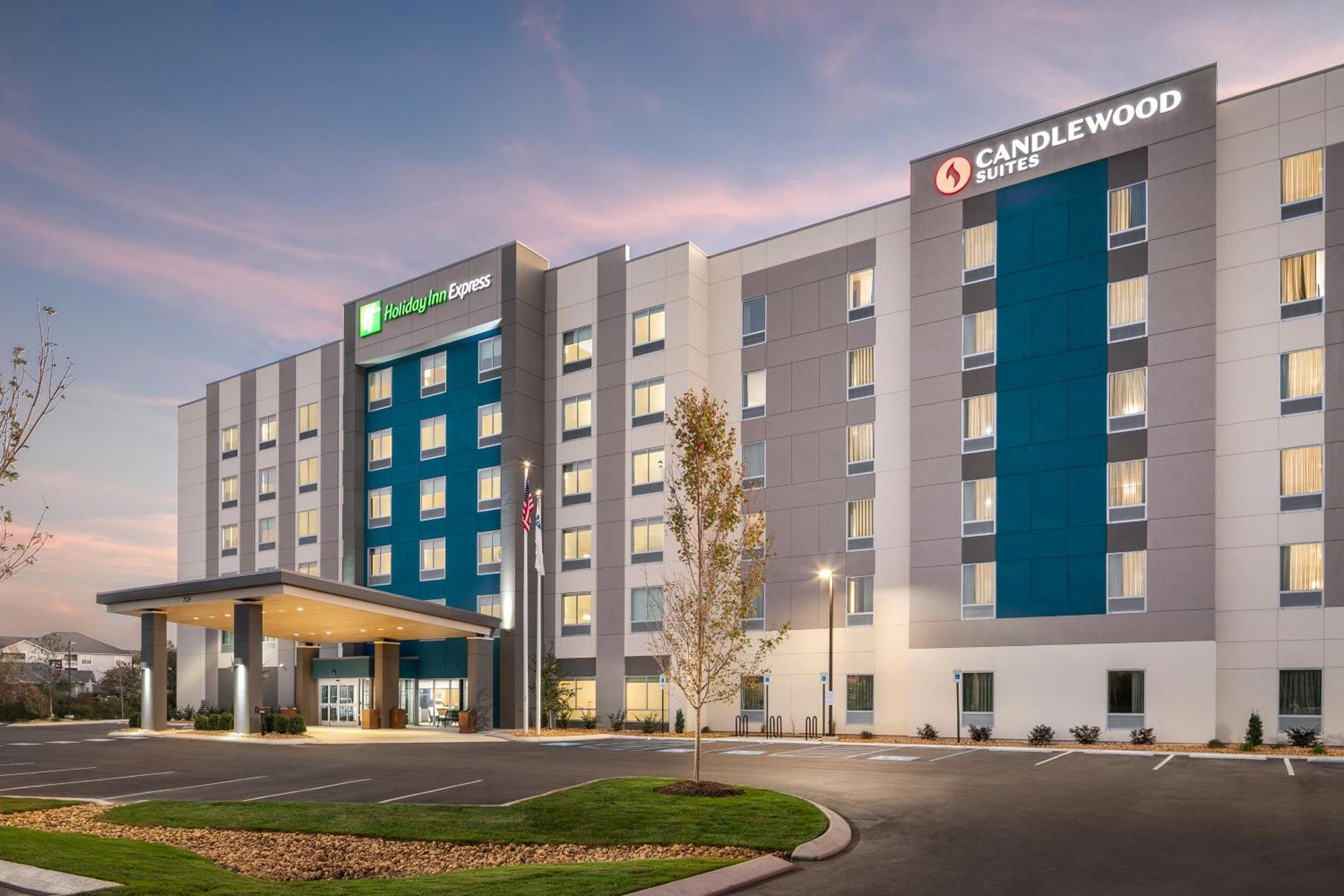Holiday Inn Express Chattanooga - Hamilton Place Екстер'єр фото